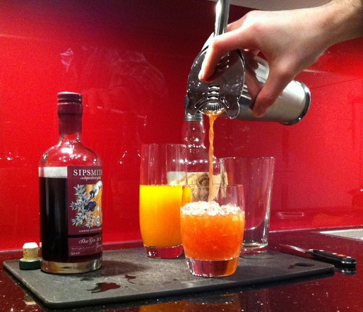 Pour the cocktail
